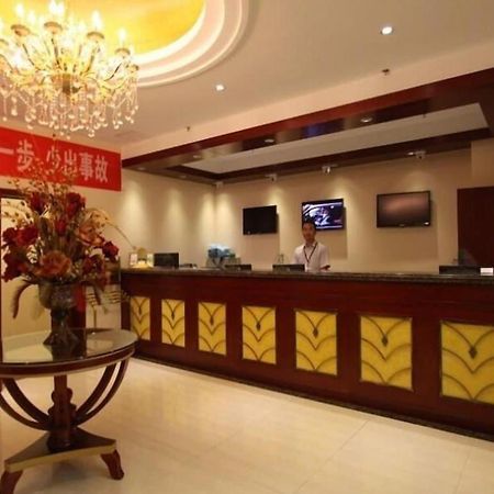 Greentree Inn Beijing East Yizhuang District Second Kechuang Street Express Hotel Luaran gambar